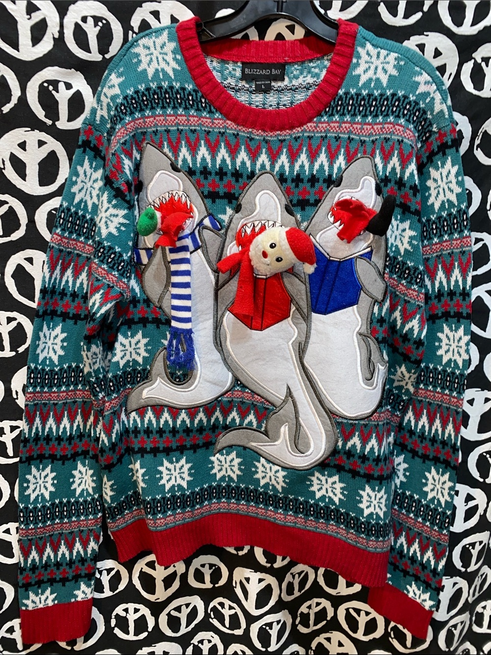 VTG CHRISTMAS SWEATER by BLIZZARD BAY CREW NECK LONG SLV SZ L